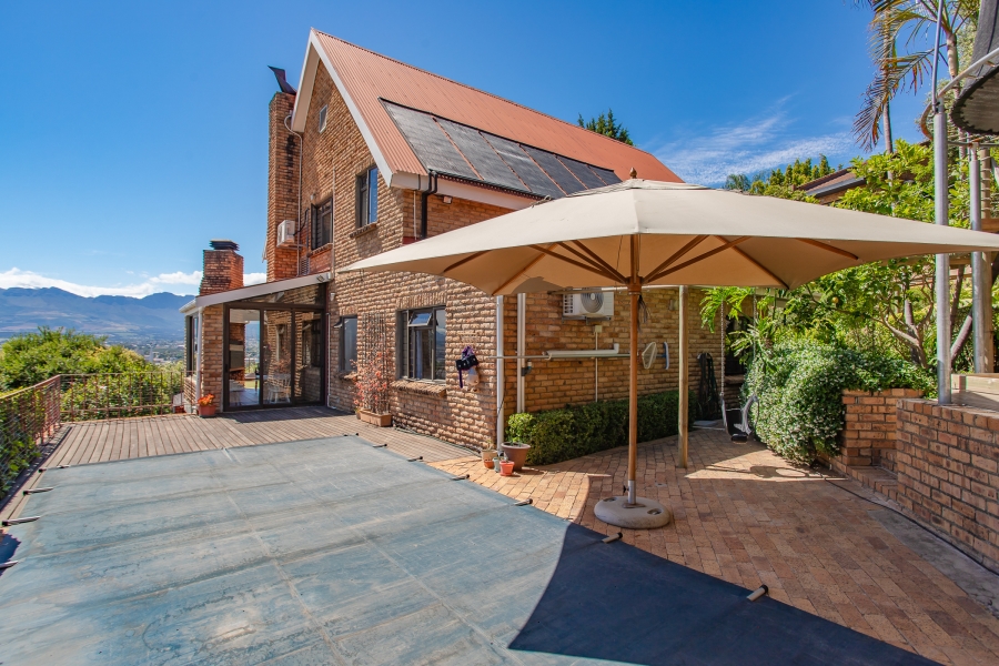 4 Bedroom Property for Sale in Bertville Western Cape